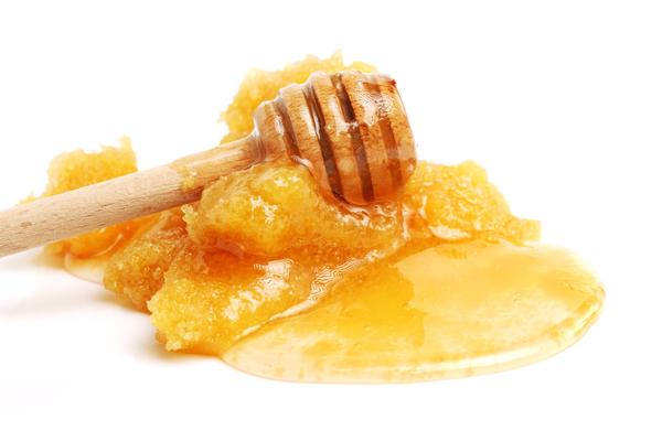 عسل طبیعی شکرک میزند